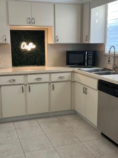 Tropical Oasis - Pembroke Pines - 3