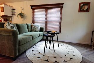 Grandma's House at Rosewood Lodge - Iola - 0