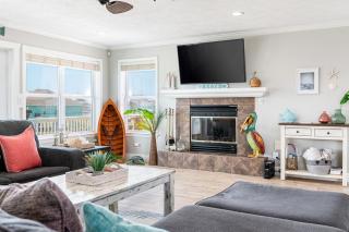 Selah home - Crystal Beach - 3