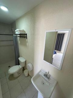 Hotel Esperanza - - 2