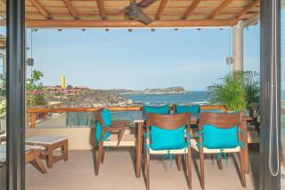 Luxury condo with ocean view & beach access - Tangolunda - 5