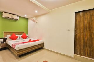 Hotel O Apollo - Ahmedabad - 4