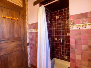 Charmante Maison de Campagne avec Jardin Clôturé, Cheminée et Wi-Fi Proche de la Dordogne - FR-1-616-150 - 3