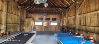 Emrose Luxury Cabins - Brandon - 1