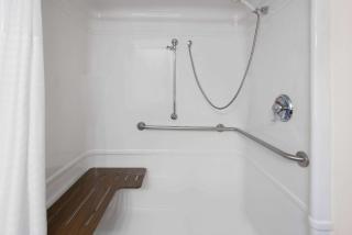 Days Inn by Wyndham Penn State - State College - 2