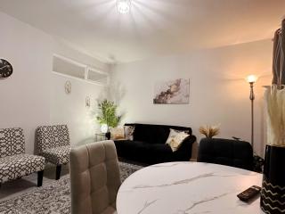 Freya's Place near Thames River - 2 Double Beds, 1 Single Bed, Spacious, Ideal for Families - 7
