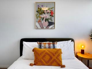 Ocean View Modern 2 bedroom with Parking in St Kilda - Melbourne - 8