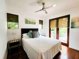 Watermark 3 - close to 4 Mile Beach - 1