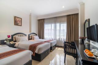 Sutomo Hotel Losari Makassar By LIFE - Makassar - 1