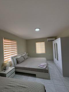 Bijou Villa Bloemond- 3BR-2BTH-pool Studio - Oranjestad - 4