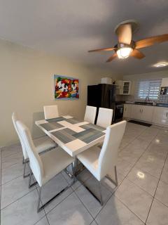 Bijou Villa Bloemond- 3BR-2BTH-pool Studio - Oranjestad - 3