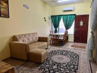 Hijau Homestay - Batu Gajah - 2