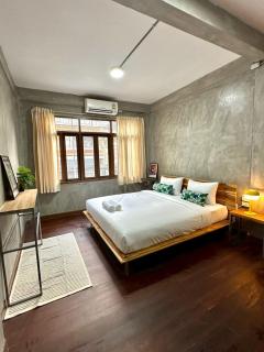 Siam Breeze Inn by SPI - Bangkok - 0