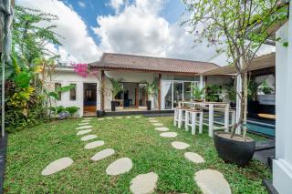 Villa Wellness - Tumbak Bayuh - 3