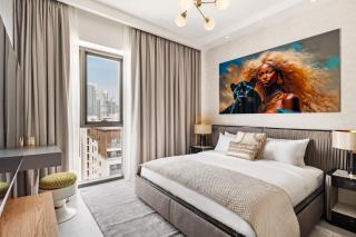 Lagoon Charm Luxurious Waterfront Living - 1