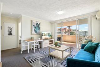 Inner-City 1-Bed with Pool & Spa - Brisbane - 0