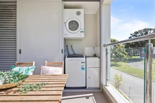 Inviting 2BR Stay by the Sand at Rockingham - 2