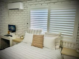 Barooga1- Mooloolaba Canal Front Apartment - 7