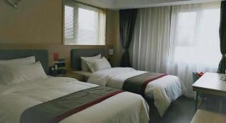 Thank Inn Plus Hotel Xinjiang Urumqi Tianshan District Bingtuan Erzhong - Ürümqi - 7