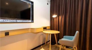 City Comfort Inn Fengshan Hongjun Road - Fengshan - 5