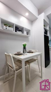 Stylish Modern Condo near MOA - Manila - 1