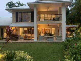 Villa 25 - Port Douglas - 0