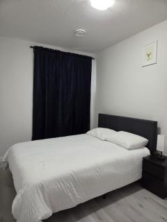 Elegant & Cozy 2 Bdrm Basement suite near WEM - Edmonton - 8