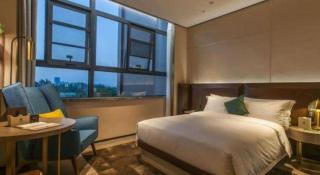 Echarm Plus Hotel Wuhan Wenhua Boulevard Dahualing Subway Statiom - Wuhan - 1