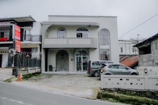 Dieng Top Syariah By Travelink - 0