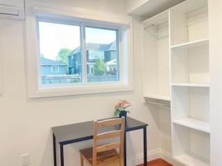 Brand new, peaceful first floor room for staying - Vancouver - 2