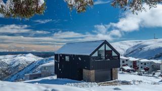 Peak Chalet - 2