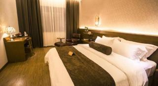 James Joyce Coffetel·Shanghai Jinshan City Beach Bailian Shopping Center - 3