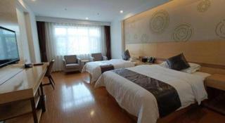 GreenTree Inn Chengde Shuangyu District Shuangtashan - Chengde - 1