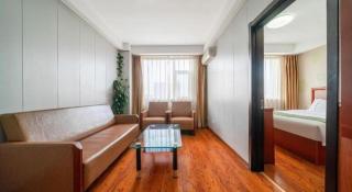GreenTree Inn Yantai Xingfu Road Marina Plaza Express Hotel - Yantai - 3