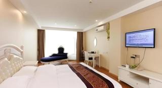 GreenTree Inn Jiangsu Wuxi Huishan High-Speed Rail Qianzhou Chongwen Road Business Hotel - Wuxi - 9