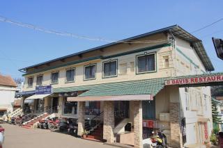 Super Townhouse Hills Palace - Ooty - 0