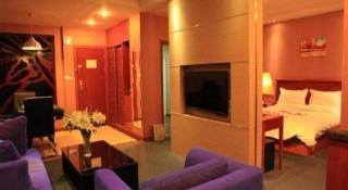 GreenTree Inn Lanzhou Yantan Road Express Hotel - Lanzhou - 1