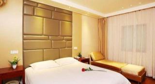 GreenTree Inn Shanghai Gongkang Road Branch - Shanghai - 1