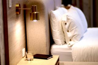 SUITE con Terraza Privada y Diseño Moderno - 4