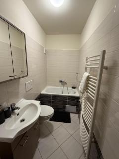 ZENNA Apartment v centre mesta s parkovaním FREE - Zvolen - 3