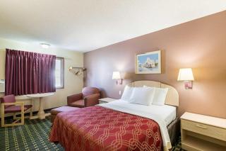 Americas Best Value Inn Beatrice - Beatrice - 4