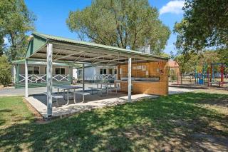 Borderland Wodonga Holiday Park - Wodonga - 8