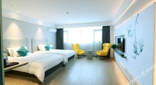 Magnotel Hotel Congqing Wansheng Executive Center Hesheng Central Plaza - Wanshengchang - 1