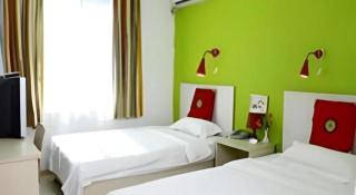 Super 8 Hotel Guangzhou Huanghuagang Branch - Canton - 3