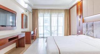 Mango Sea View Hotel - Sanya - 2