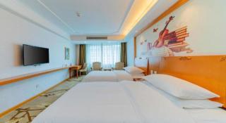 Out Sky Hotel - Huizhou - 9