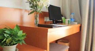 Vatica Tianjin Jinghai Bus Station Home World Plaza Hotel - 1