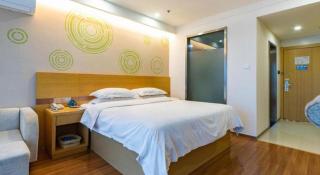 GreenTree Inn Yancheng Jiefang Road Express Hotel - Yancheng - 2