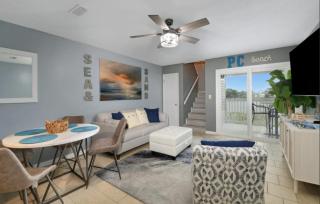 Susie Q's Beach Retreat by Sand Seeker Vacations - Panama City Beach - 0