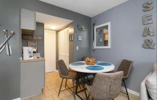 Susie Q's Beach Retreat by Sand Seeker Vacations - 5